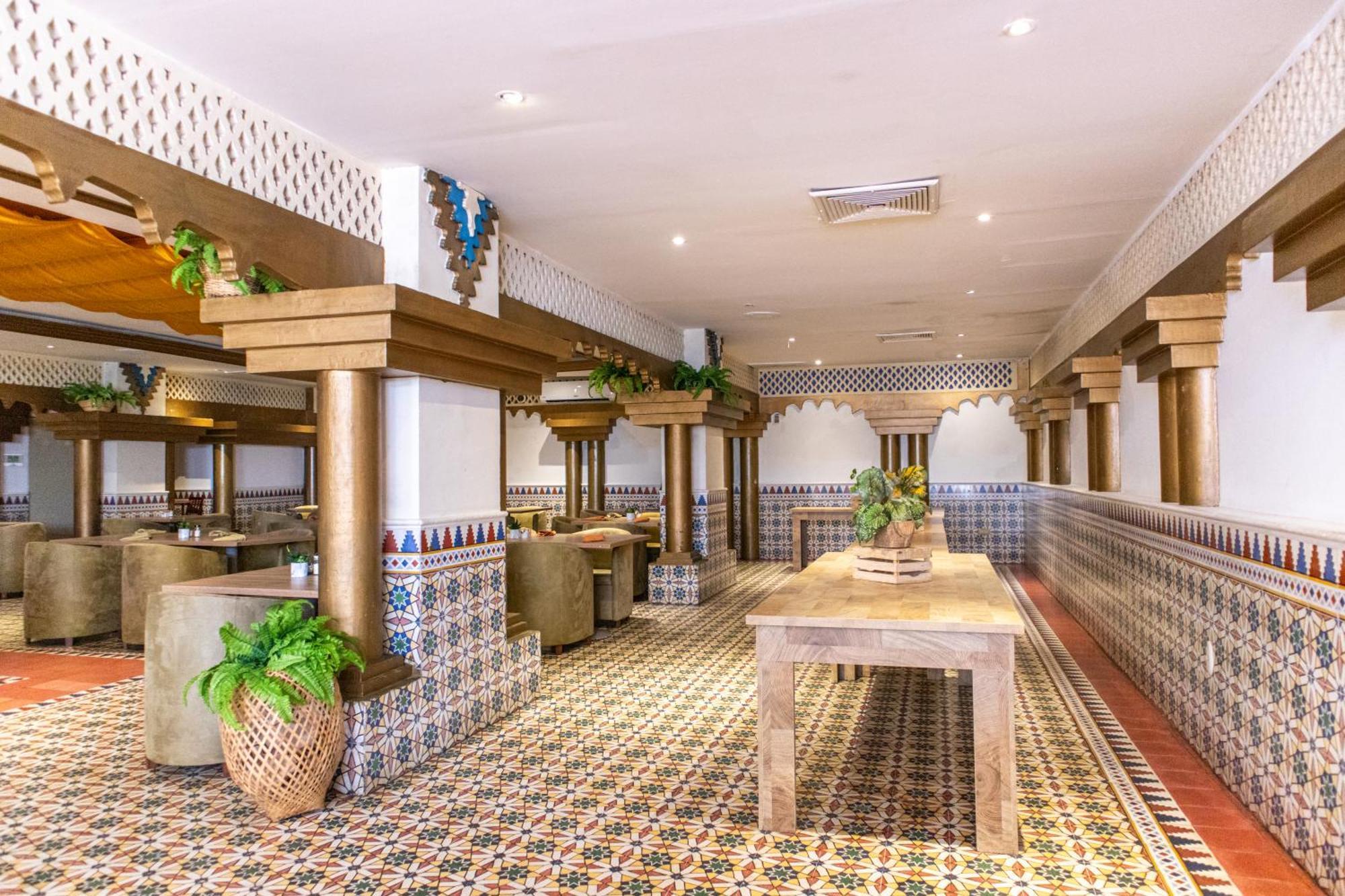 Hotel Faranda Express Puerta Del Sol Barranquilla, A Member Of Radisson Individuals Barranquilla  Exterior photo